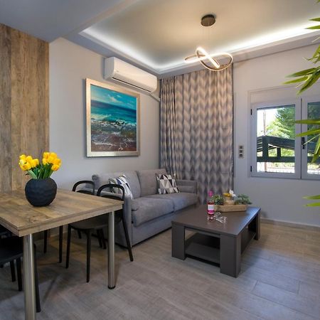 Rena'S Luxury Apartment With Free Private Parking 干尼亞 外观 照片