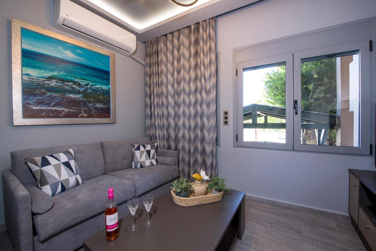 Rena'S Luxury Apartment With Free Private Parking 干尼亞 外观 照片